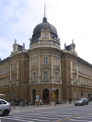 Conservatively styled Neoclassical Post Office building, 1896